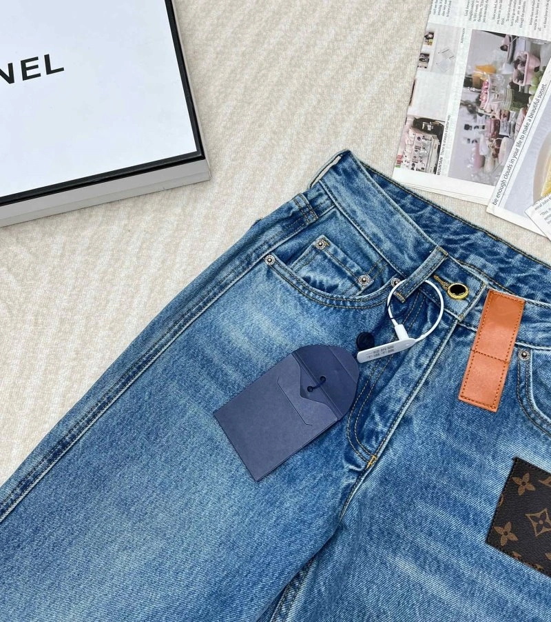 Bright Louis Vuitton Jeans 130803