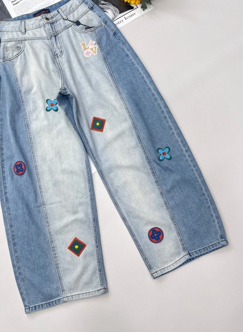 Seasonal Louis Vuitton Jeans 130802