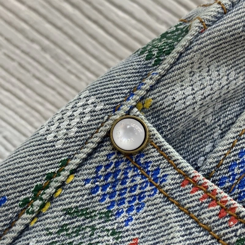Louis Vuitton Jeans Reliable 130797