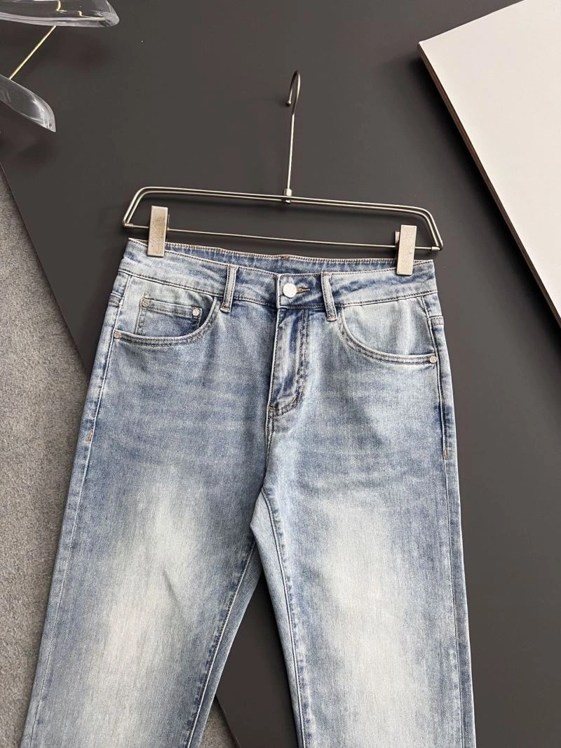 DailyWear Louis Vuitton Jeans 136062