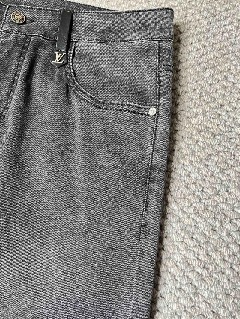 Louis Vuitton Jeans Sophisticated 136044