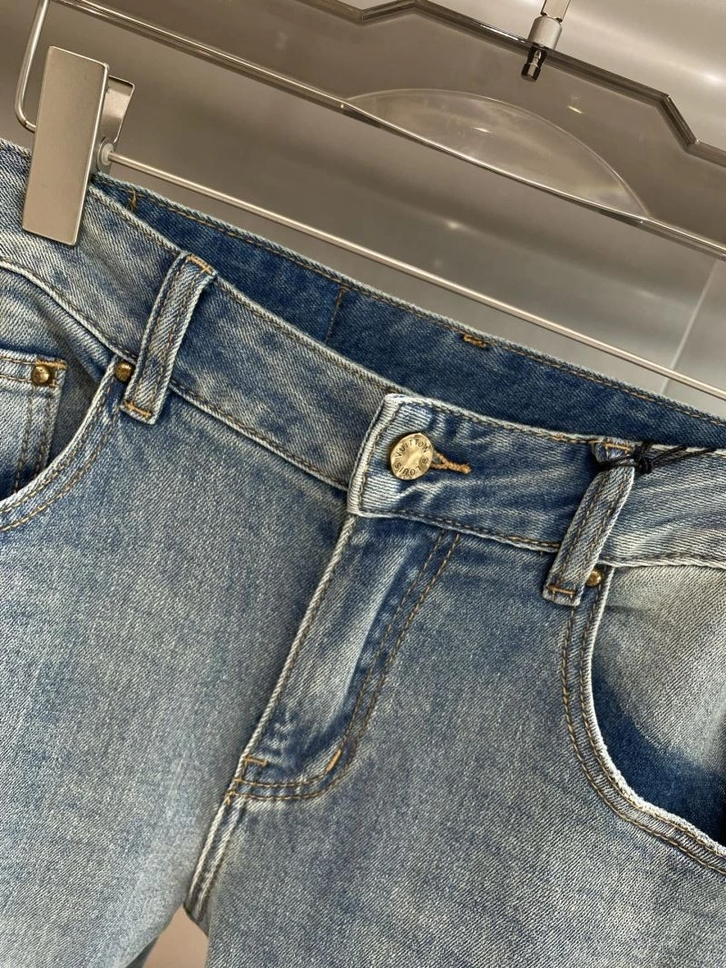 Timeless Louis Vuitton Jeans 136038