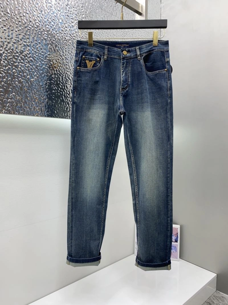 Functional Louis Vuitton Jeans 136036