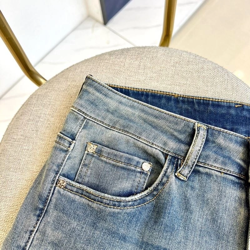 Modern Louis Vuitton Jeans 136017