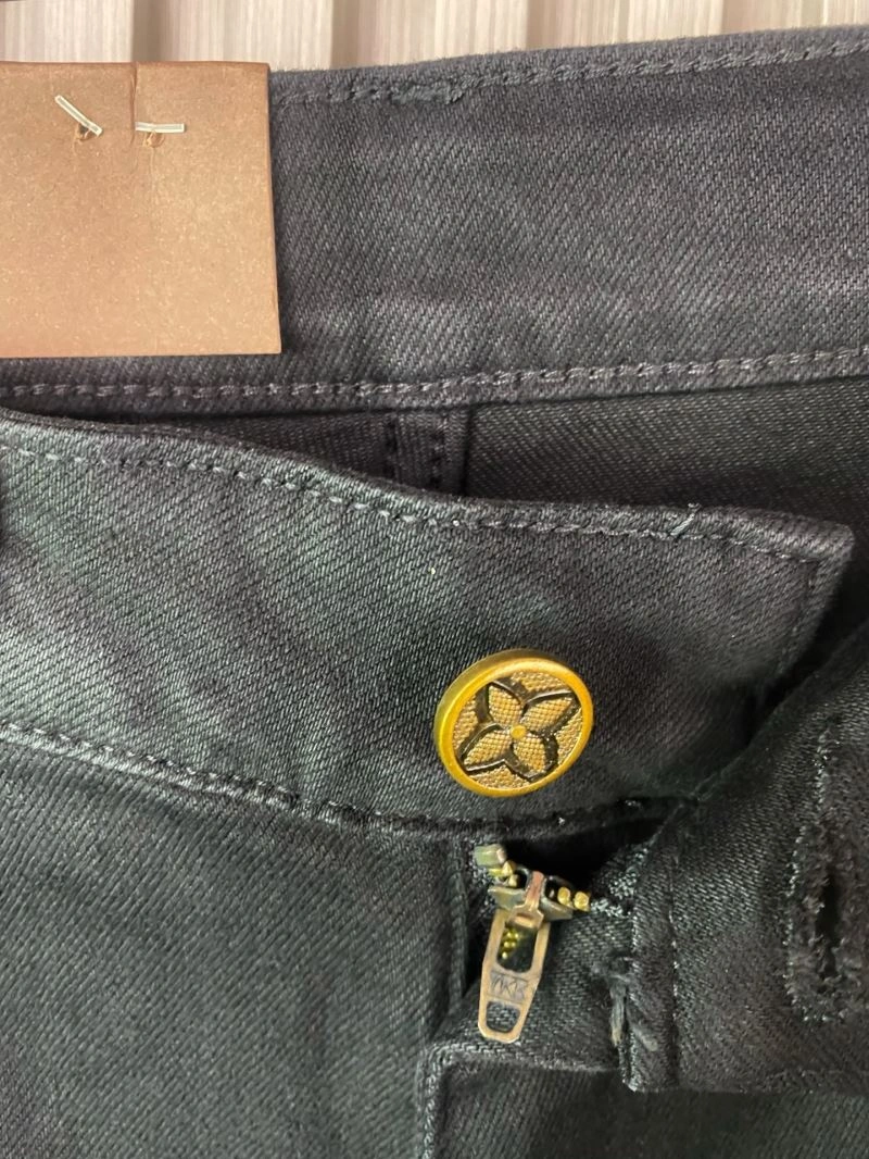 Cozy Louis Vuitton Jeans 136026