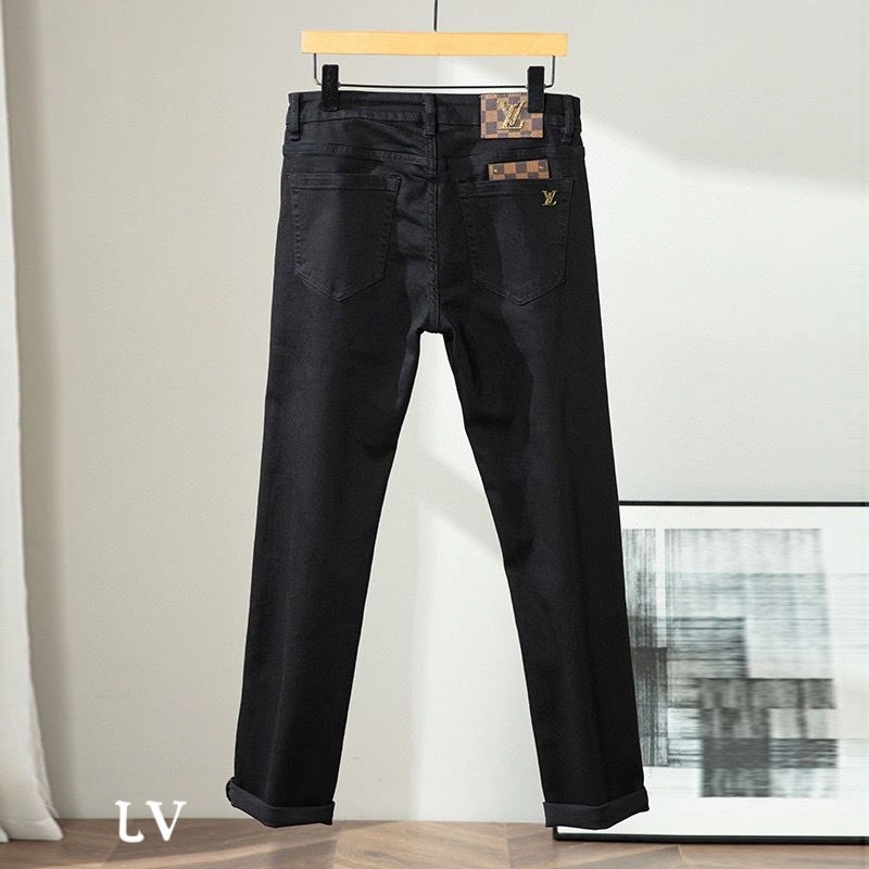Effortless Louis Vuitton Jeans 136019