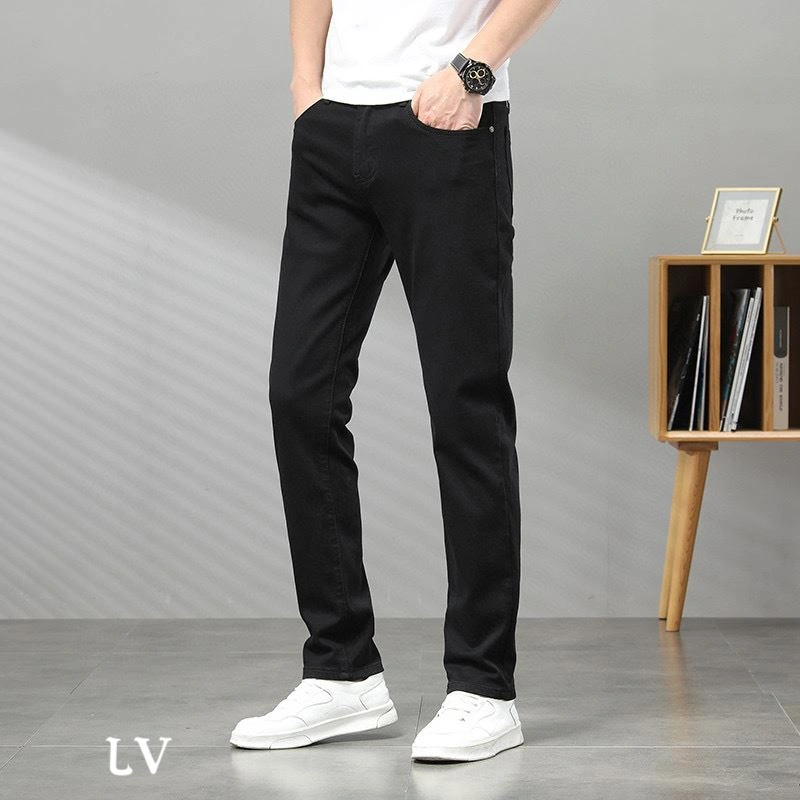Effortless Louis Vuitton Jeans 136019