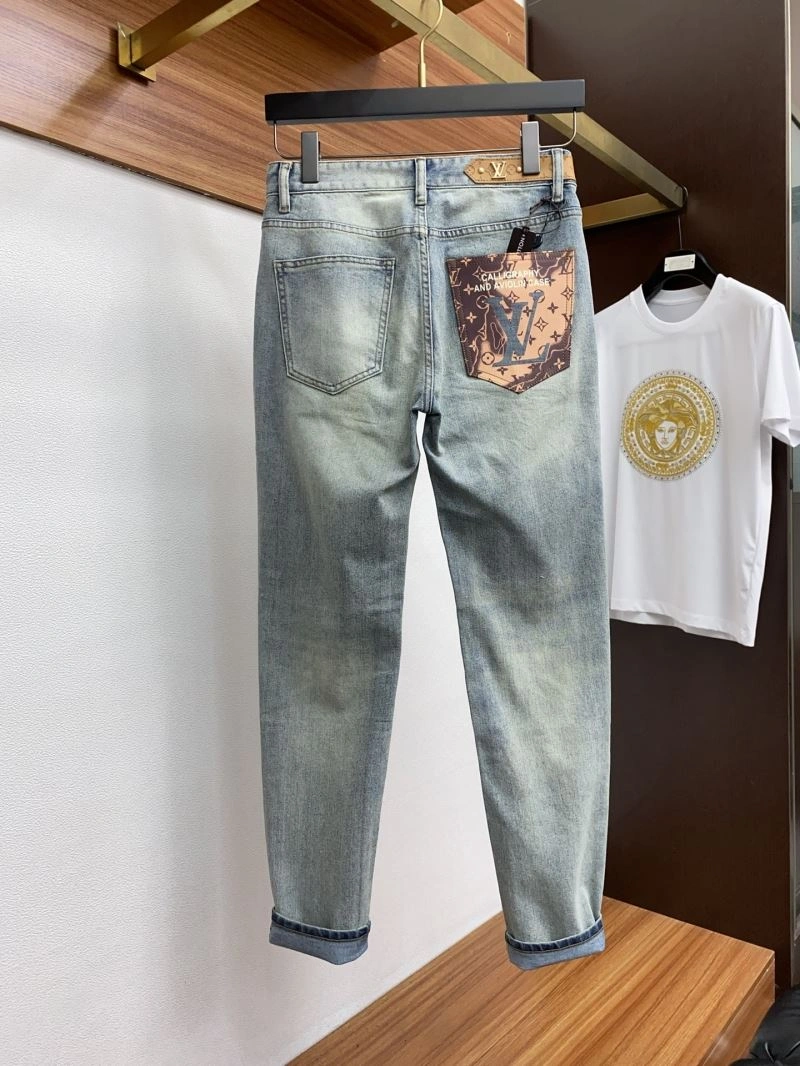 Neat Louis Vuitton Jeans 136004