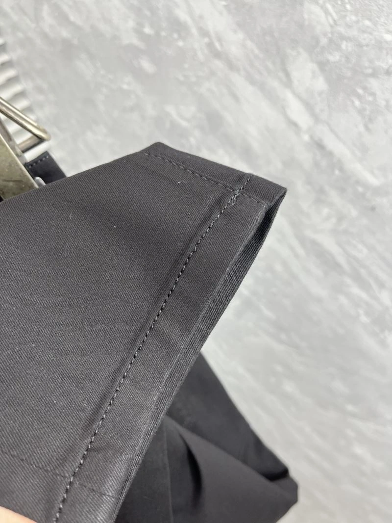 Louis Vuitton Jeans Vibrant 136005