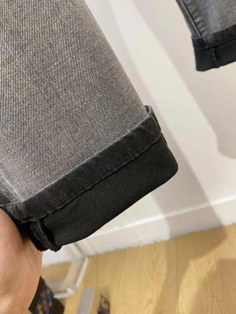 UrbanStyle Louis Vuitton Jeans 136001