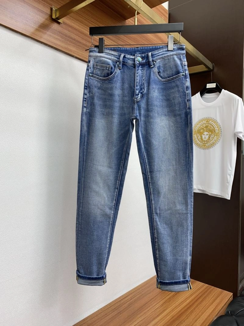 Louis Vuitton Jeans GoAnywhere 135999
