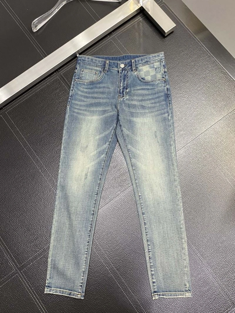 Sophisticated Louis Vuitton Jeans 135993