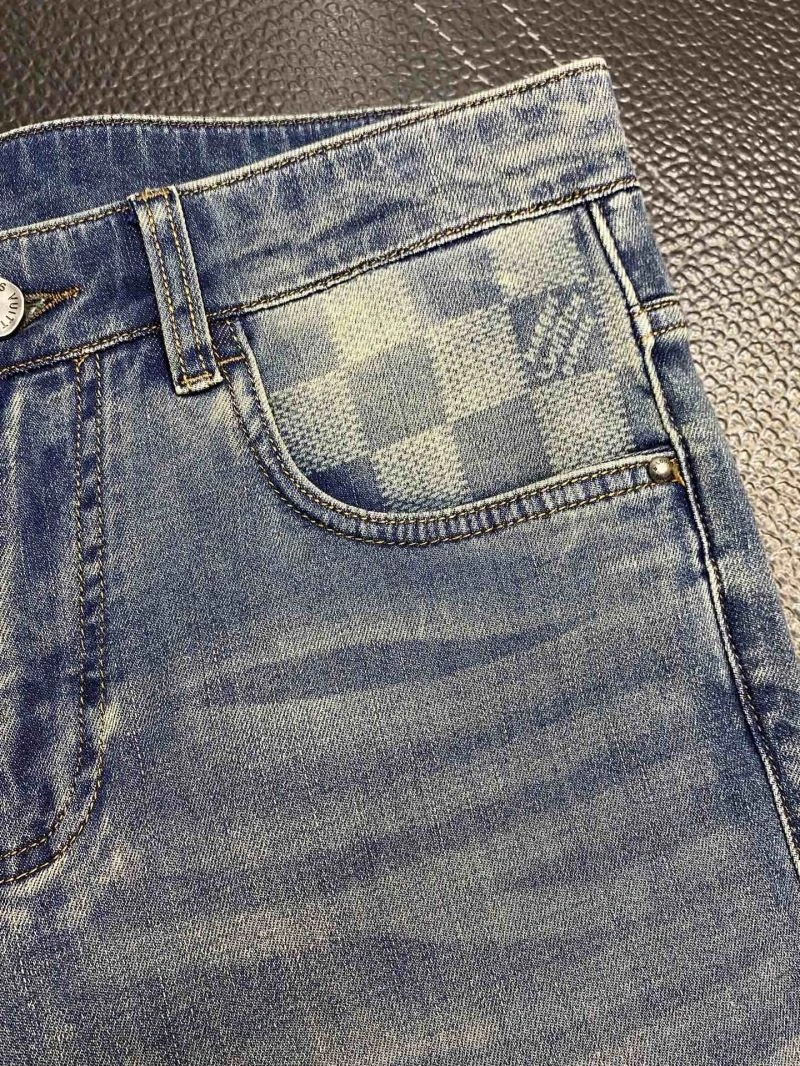 Sophisticated Louis Vuitton Jeans 135993