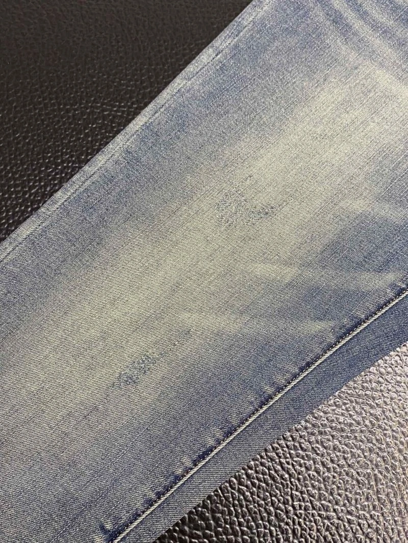 Sophisticated Louis Vuitton Jeans 135993