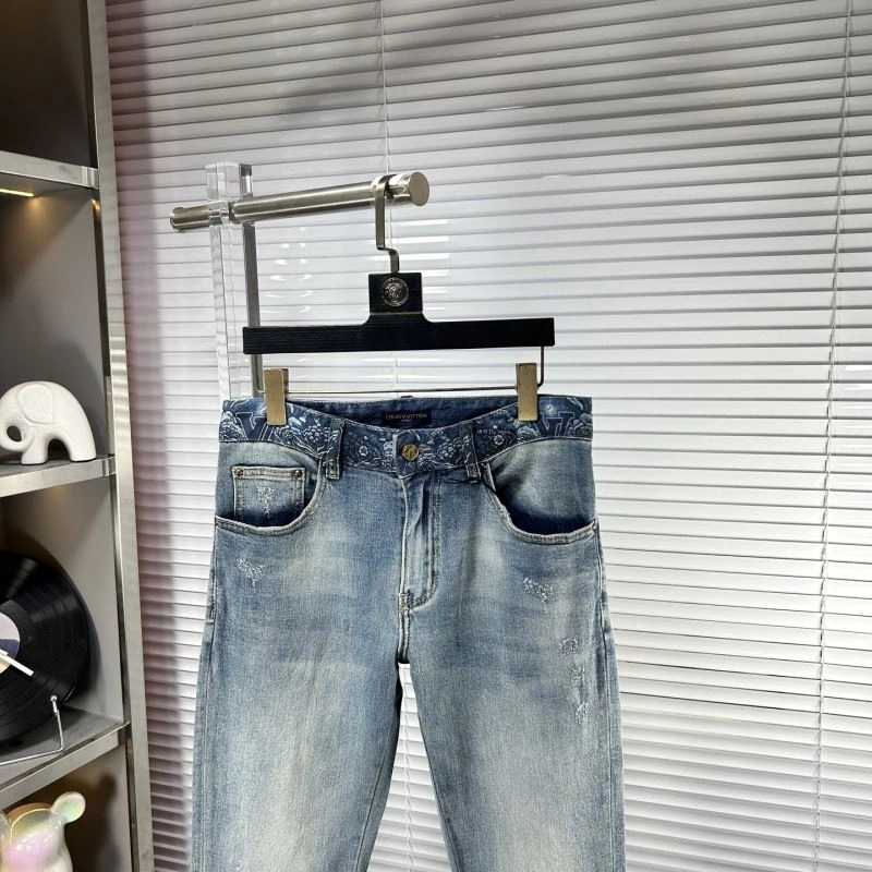 Louis Vuitton Jeans GoAnywhere 135984