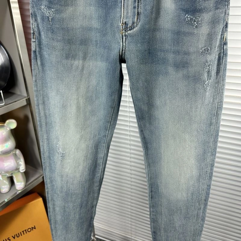 Louis Vuitton Jeans GoAnywhere 135984