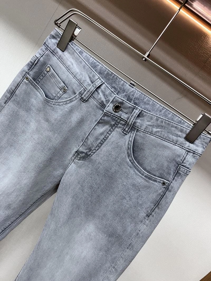WellDesigned Louis Vuitton Jeans 135985