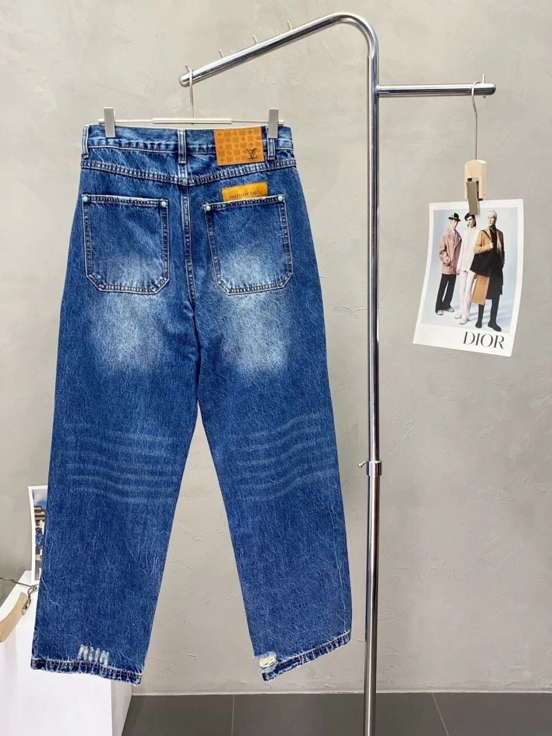 ModernLook Louis Vuitton Jeans 135978