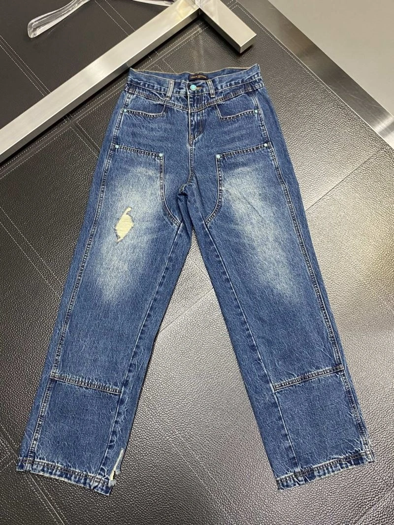 ModernLook Louis Vuitton Jeans 135978