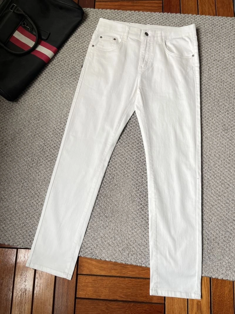 Packable Louis Vuitton Jeans 135968