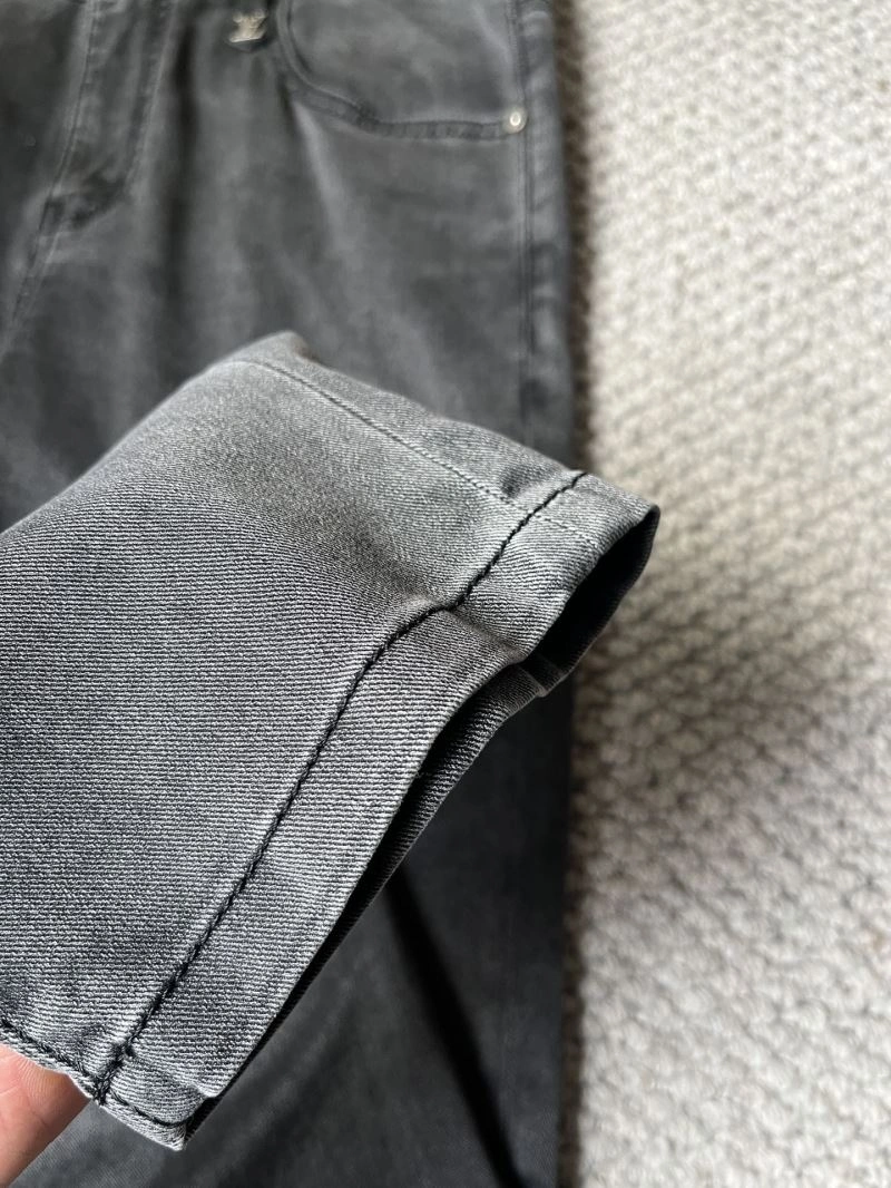 Premium Louis Vuitton Jeans 135982