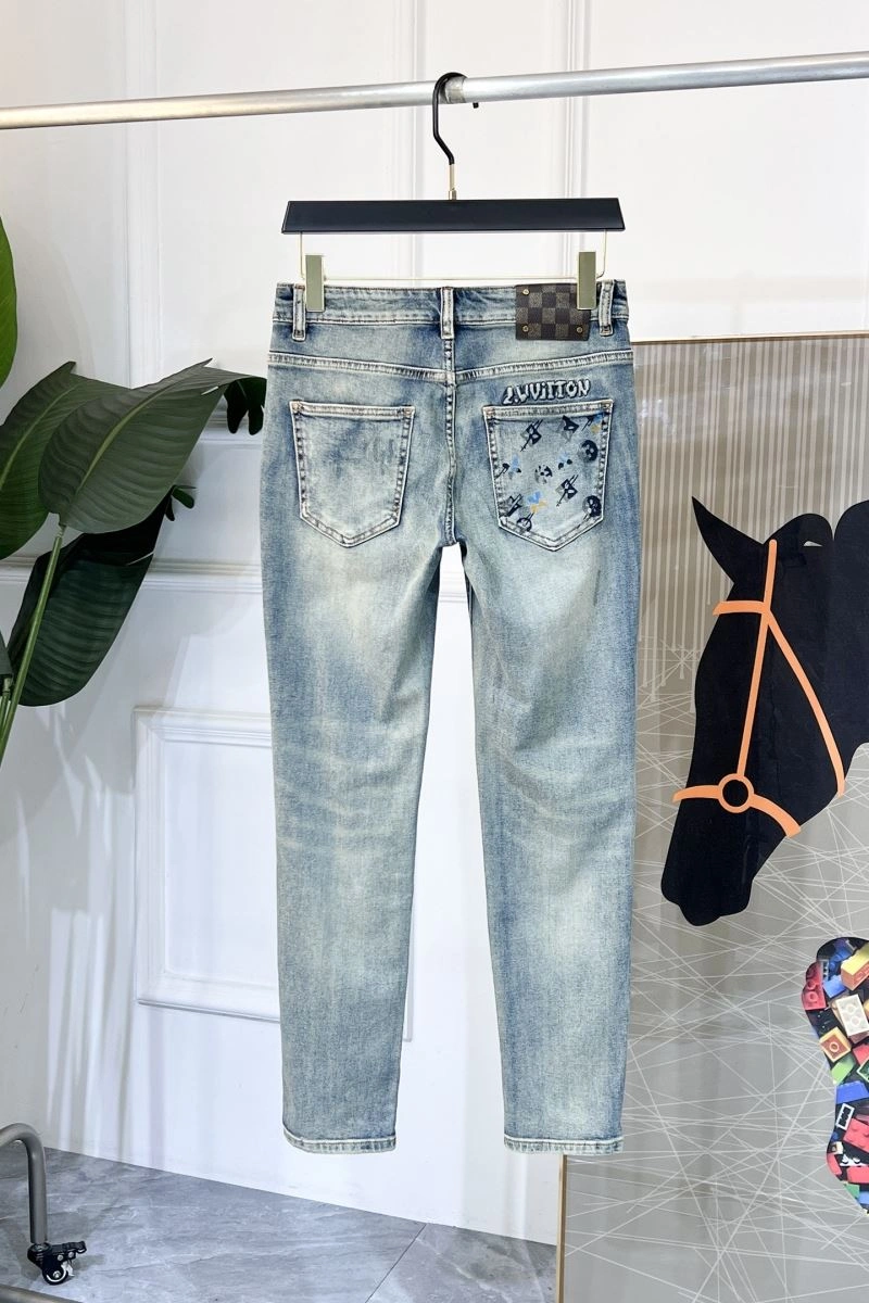 Louis Vuitton Jeans Contemporary 135973