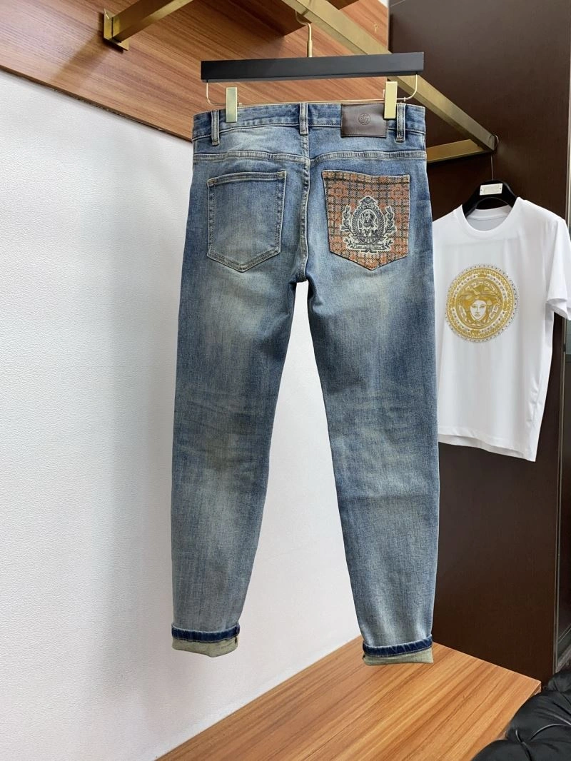 Louis Vuitton Jeans FashionForward 135967