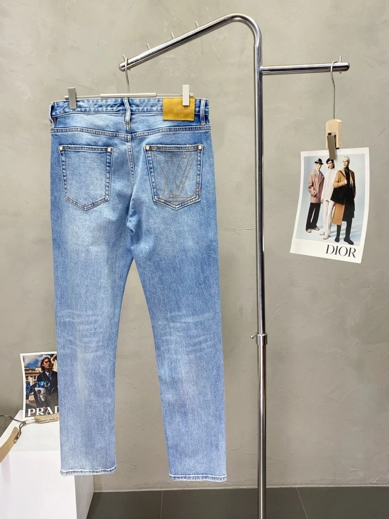 UrbanStyle Louis Vuitton Jeans 135971