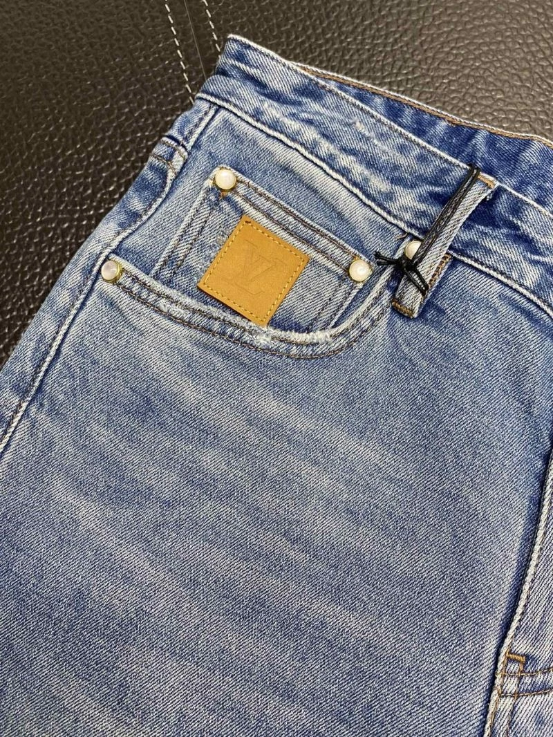 UrbanStyle Louis Vuitton Jeans 135971