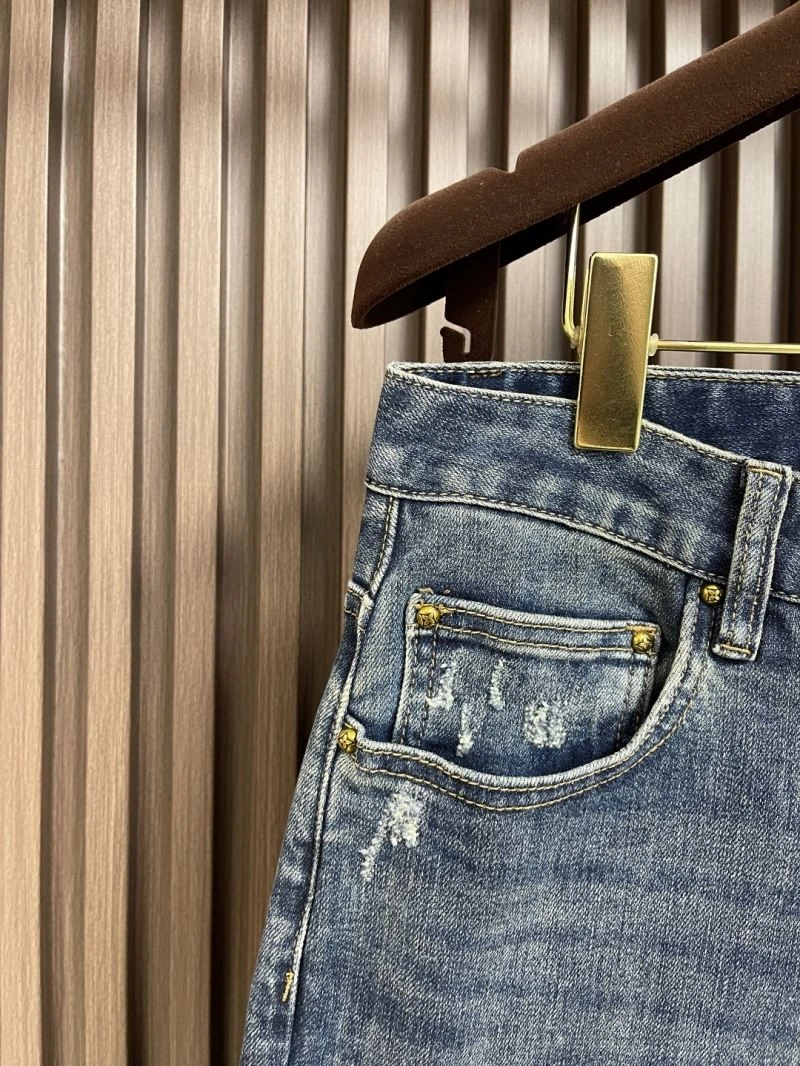 Stylish Louis Vuitton Jeans 135952