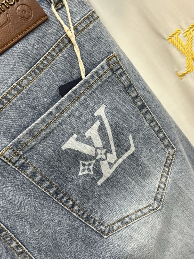 HighQuality Louis Vuitton Jeans 135954
