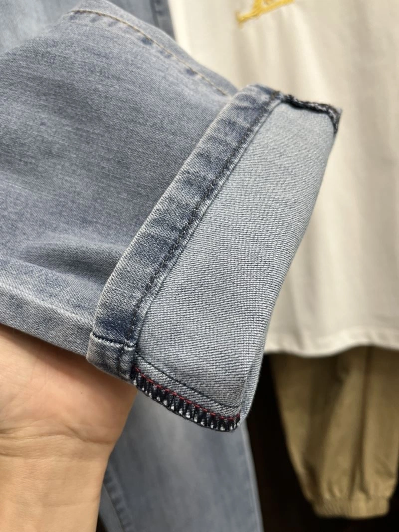HighQuality Louis Vuitton Jeans 135954