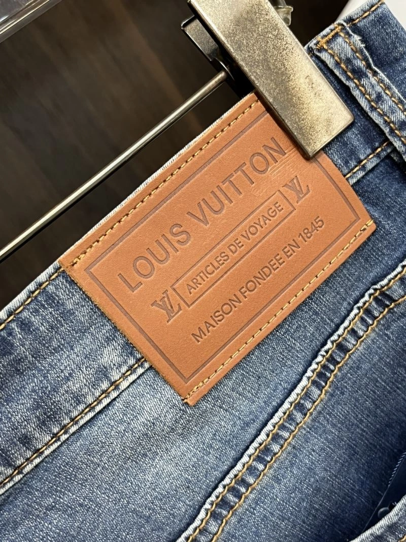 Louis Vuitton Jeans Stylish 135945
