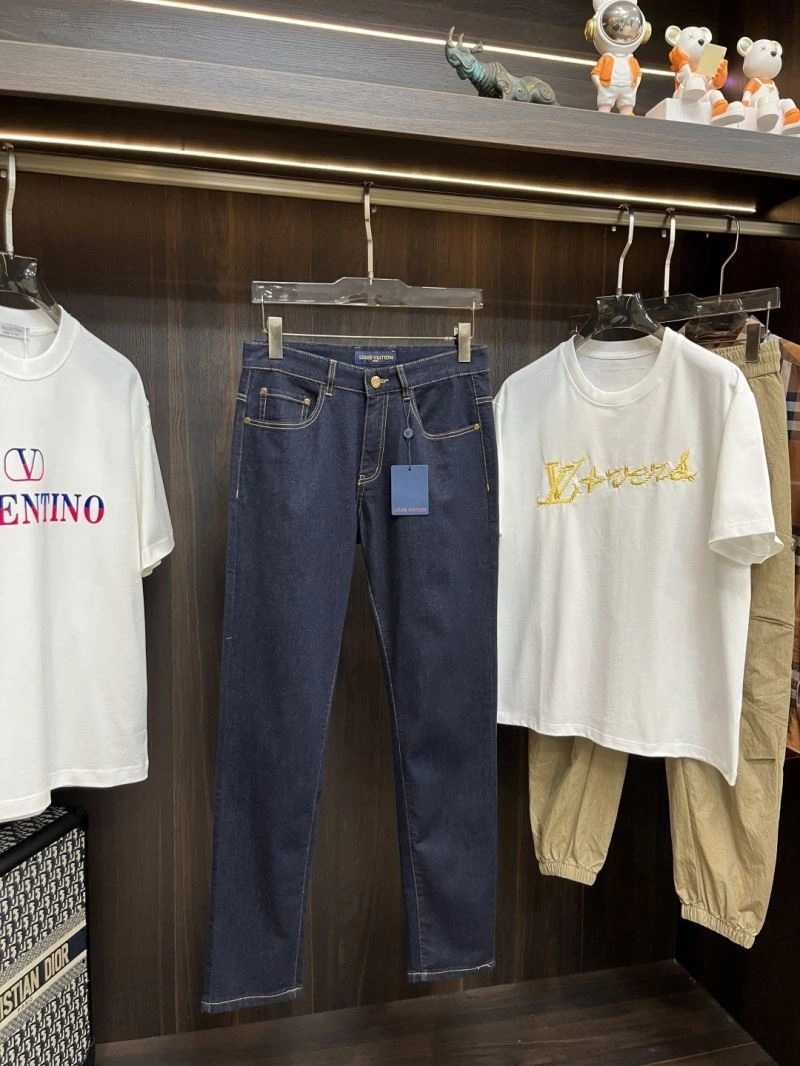 Elegant Louis Vuitton Jeans 135933