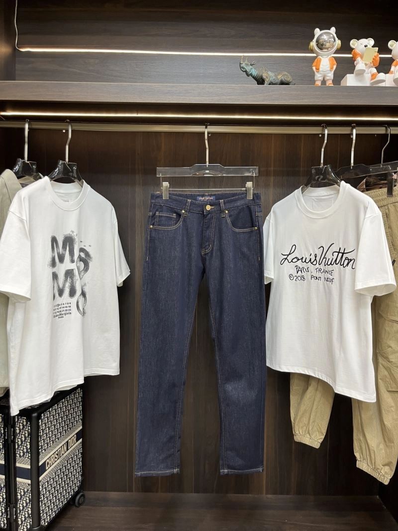 Louis Vuitton Jeans Youthful 135932