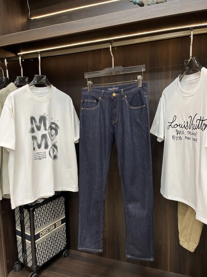 Louis Vuitton Jeans Youthful 135932
