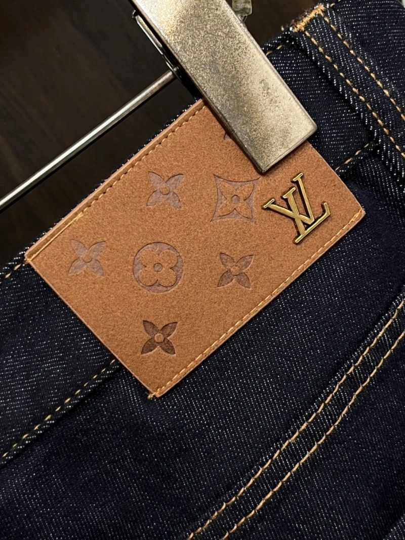 Louis Vuitton Jeans Youthful 135932