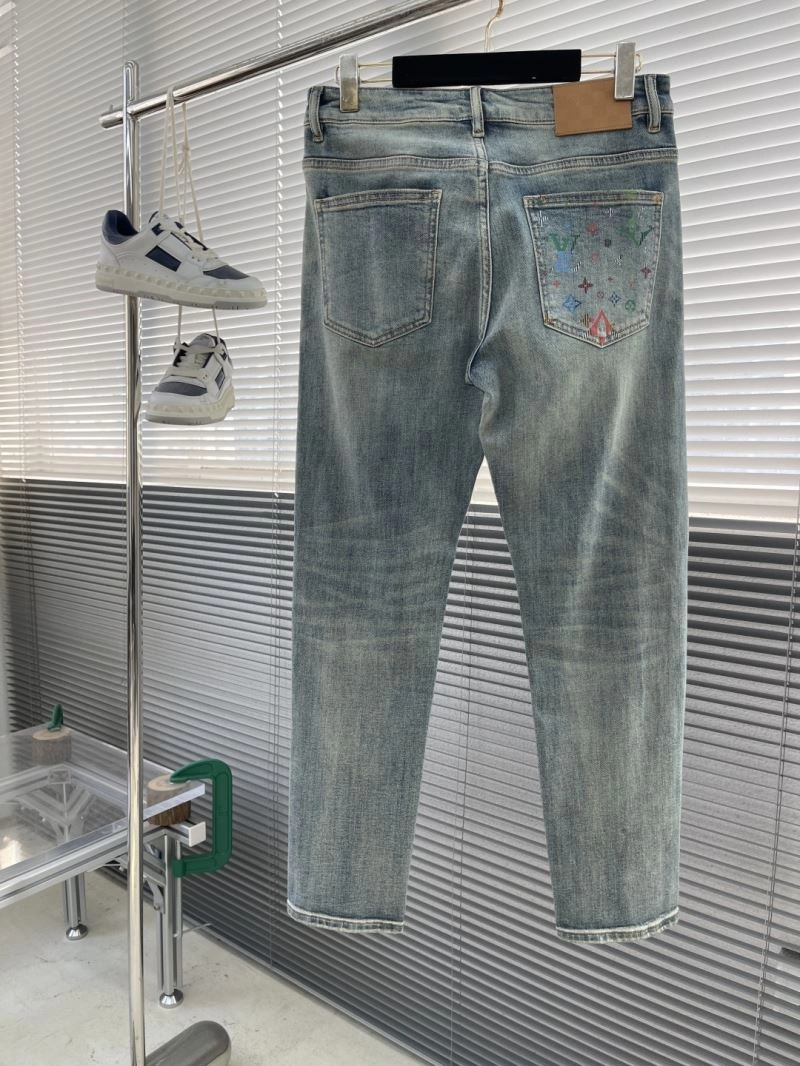 Popular Louis Vuitton Jeans 135921