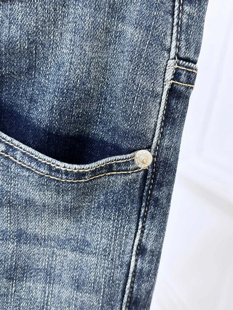 Effortless Louis Vuitton Jeans 135915