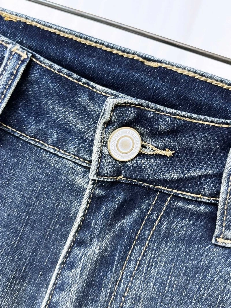 Effortless Louis Vuitton Jeans 135915