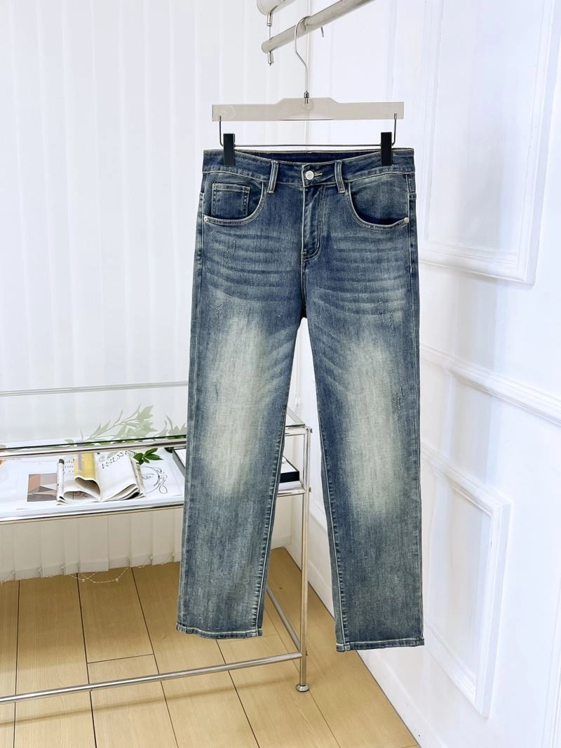 Effortless Louis Vuitton Jeans 135915