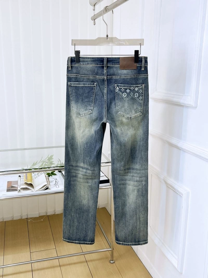Effortless Louis Vuitton Jeans 135915