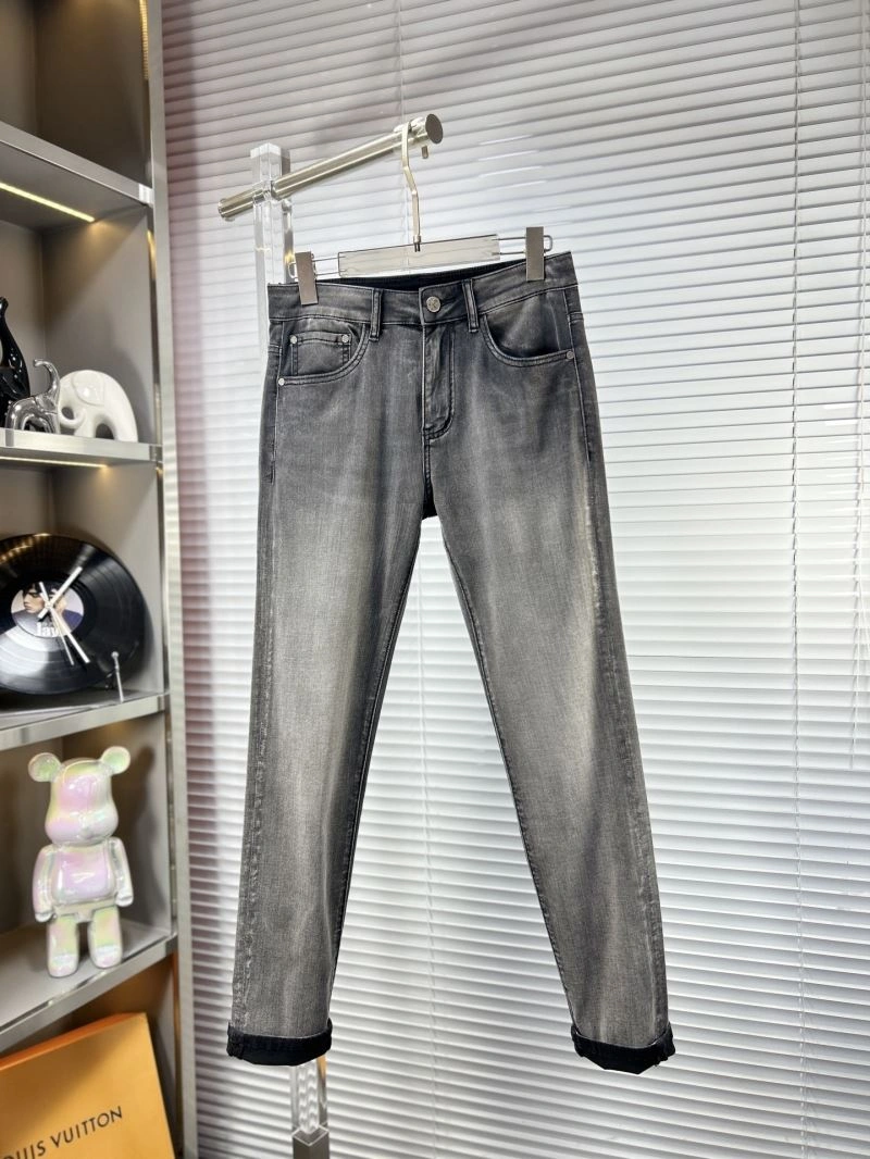 Louis Vuitton Jeans Packable 135907