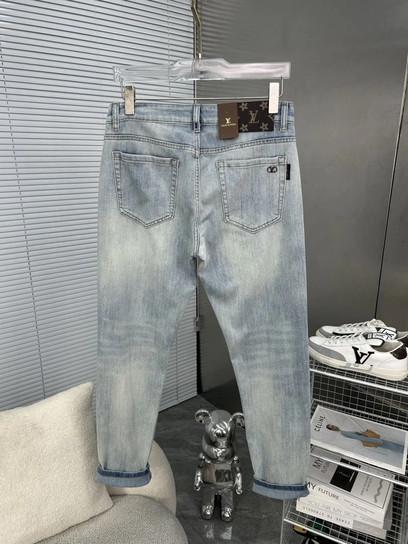 FlexibleFit Louis Vuitton Jeans 135173