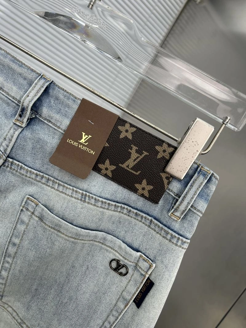 FlexibleFit Louis Vuitton Jeans 135173
