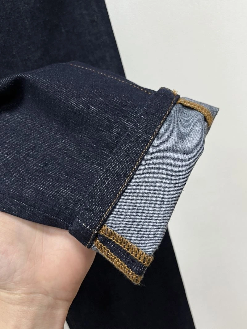Louis Vuitton Jeans UrbanStyle 135159