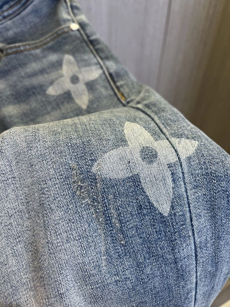 Modern Louis Vuitton Jeans 135183