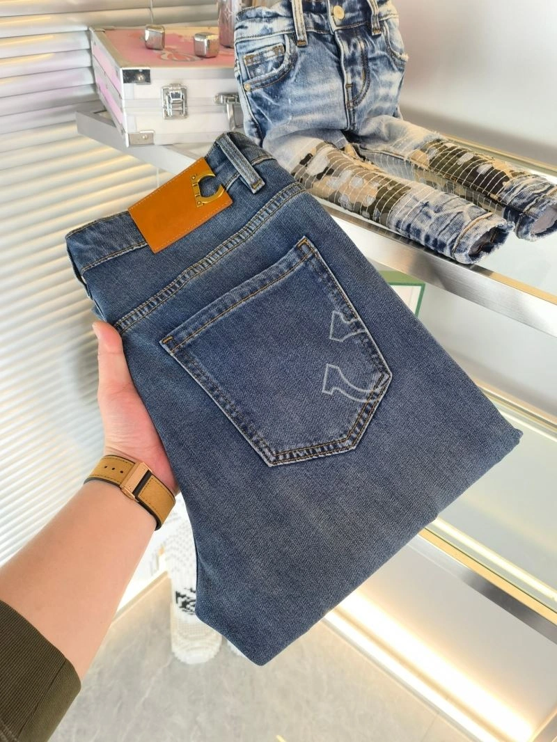 Louis Vuitton Jeans GoodFit 135152