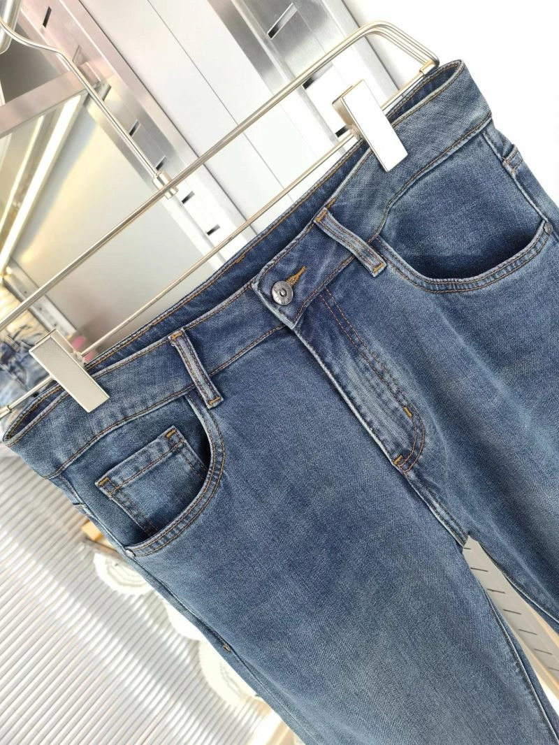 Louis Vuitton Jeans GoodFit 135152
