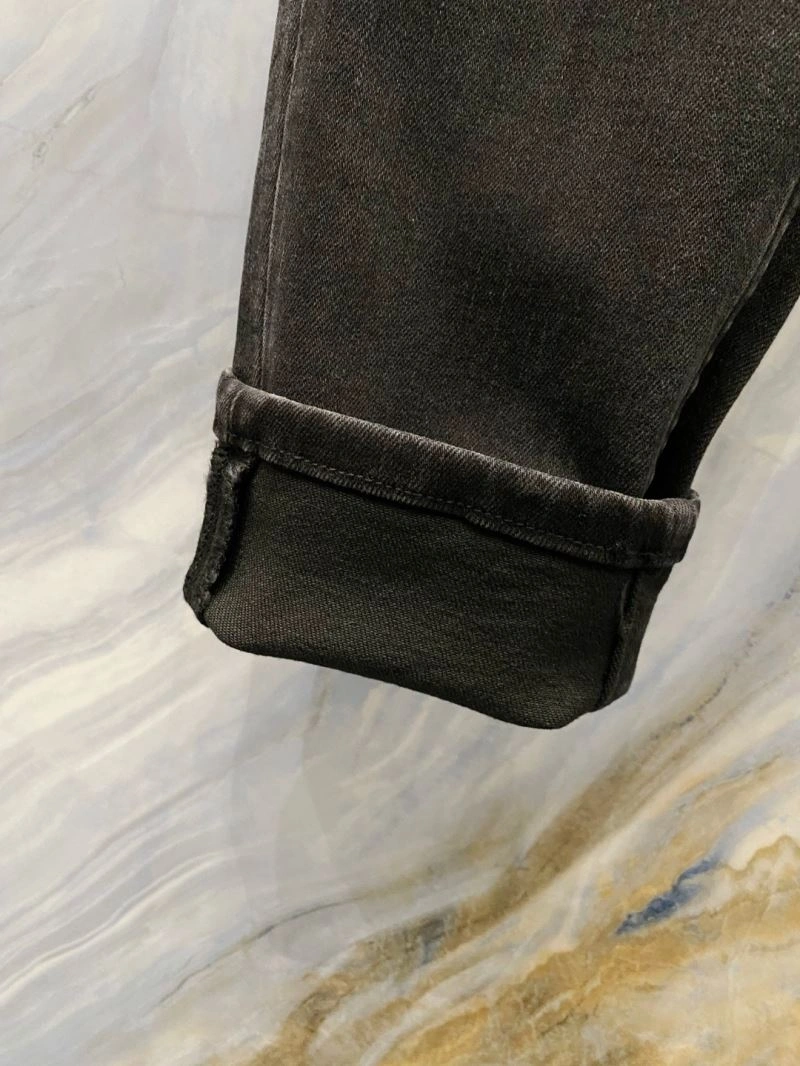 Breathable Louis Vuitton Jeans 135146